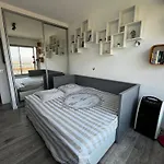 4p, Piscine, Tennis, Wifi, Proche Centre Et Plages Apartment Antibes