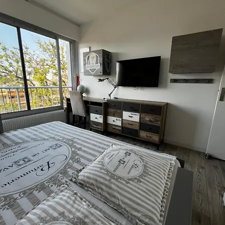 4p, Piscine, Tennis, Wifi, Proche Centre Et Plages * Antibes