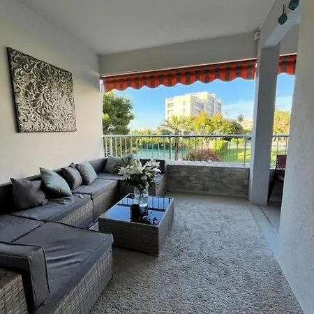 4p, Piscine, Tennis, Wifi, Proche Centre Et Plages شقة *
